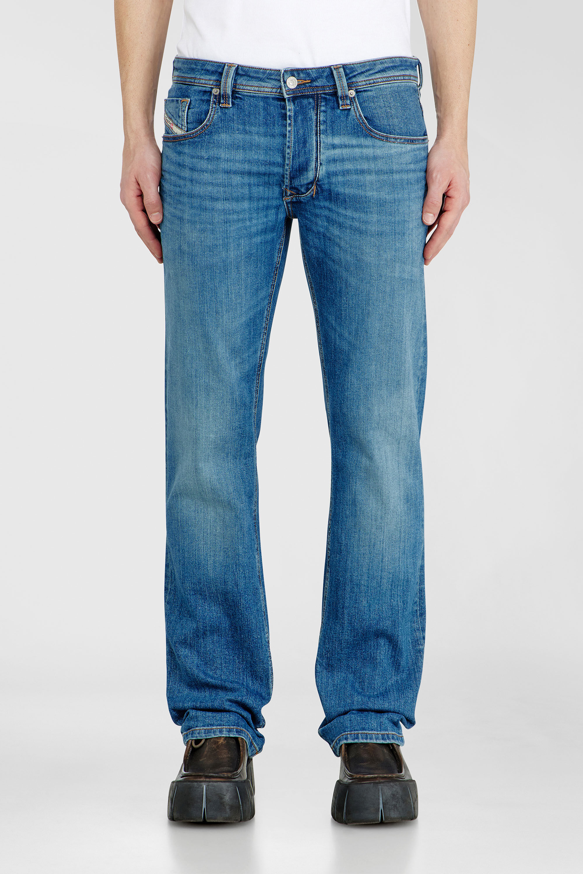 Diesel - Man's Regular Jeans 1985 Larkee 0KIAL, Light Blue - 4