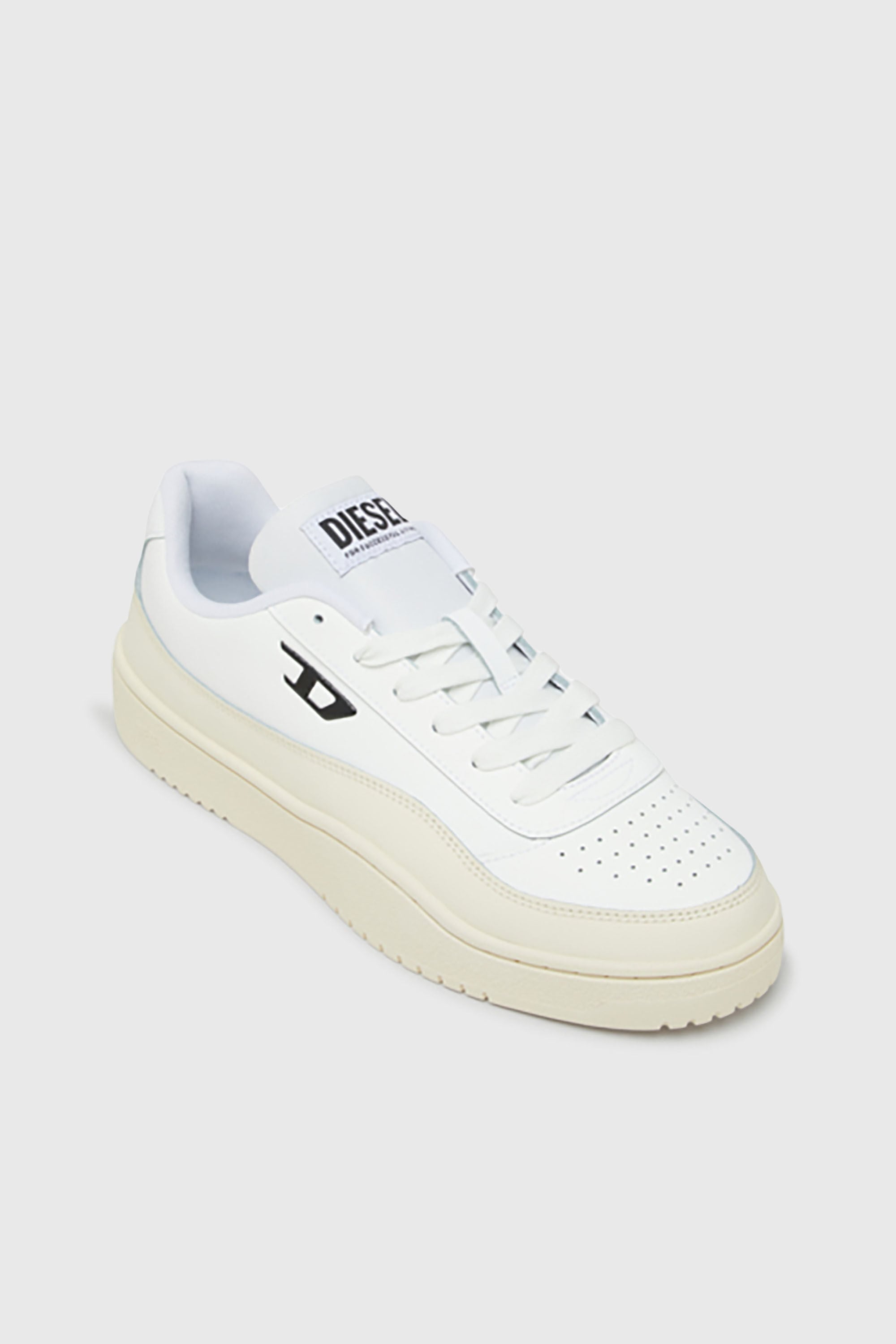 Diesel - S-TRACKER-D LOW, Man's S-Tracker-D-Low top sneaker in White/Beige - 6