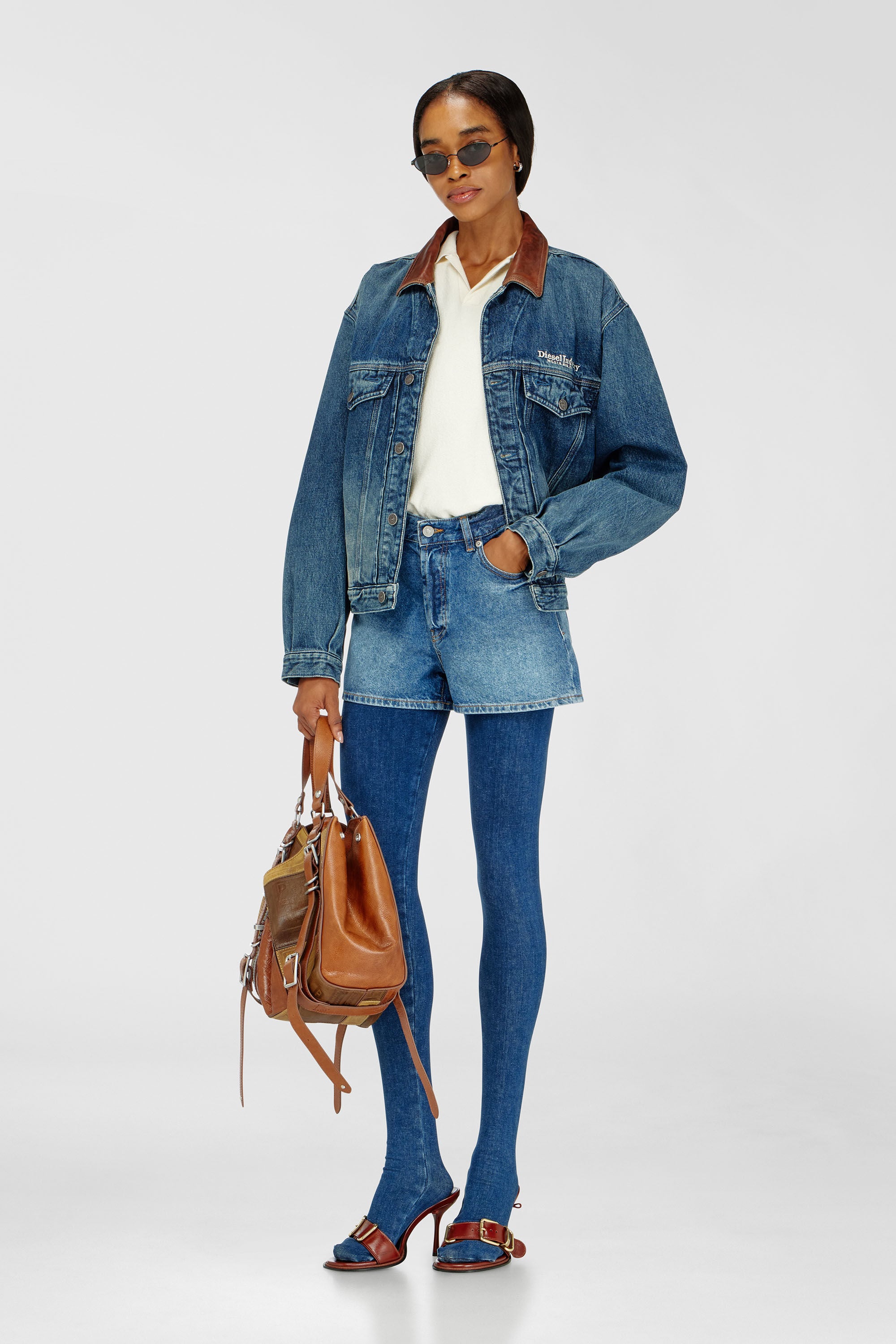 Diesel - DE-HELIOS, Woman's Denim shorts in worn-in denim in Medium blue - 1