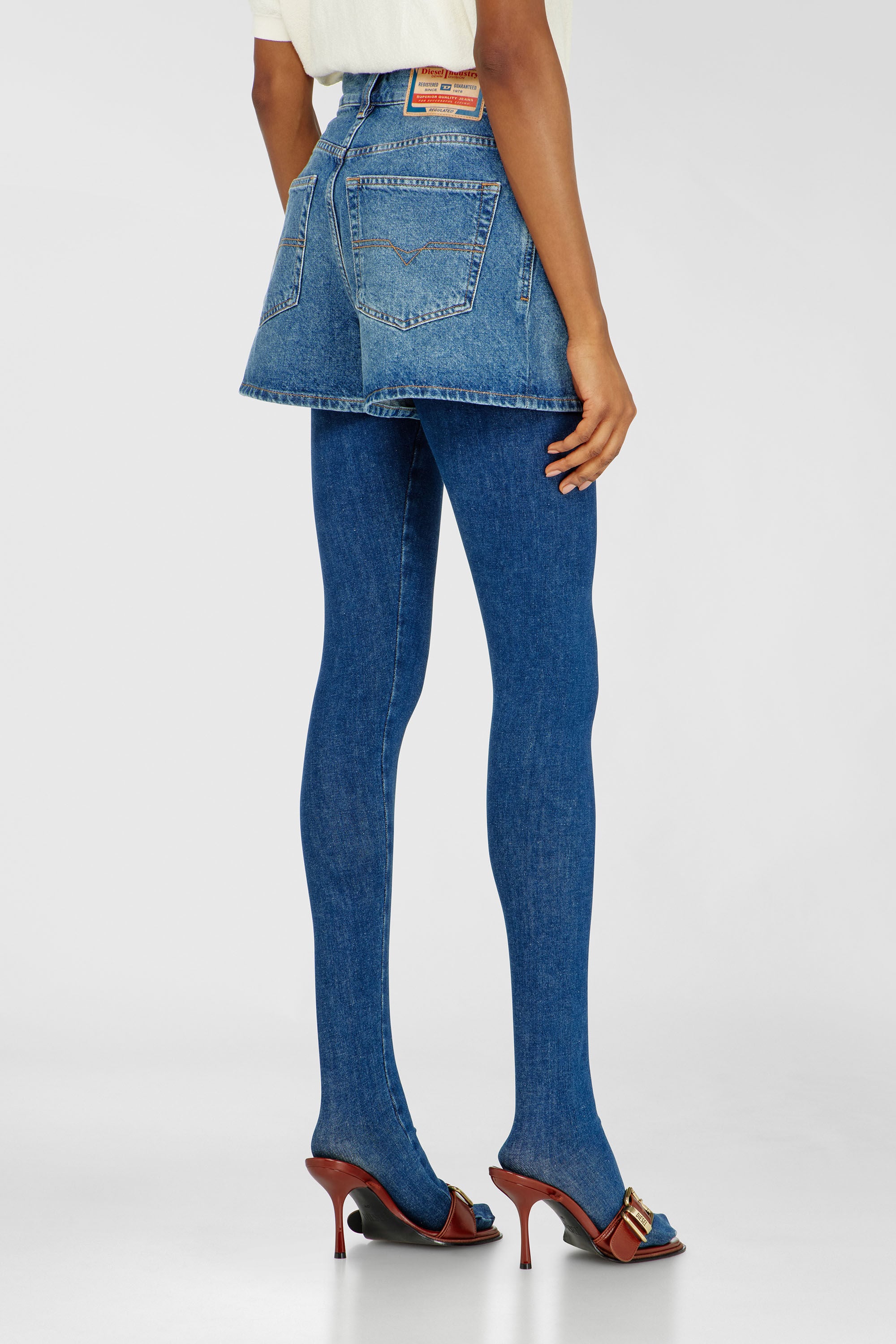 Diesel - DE-HELIOS, Woman's Denim shorts in worn-in denim in Medium blue - 4