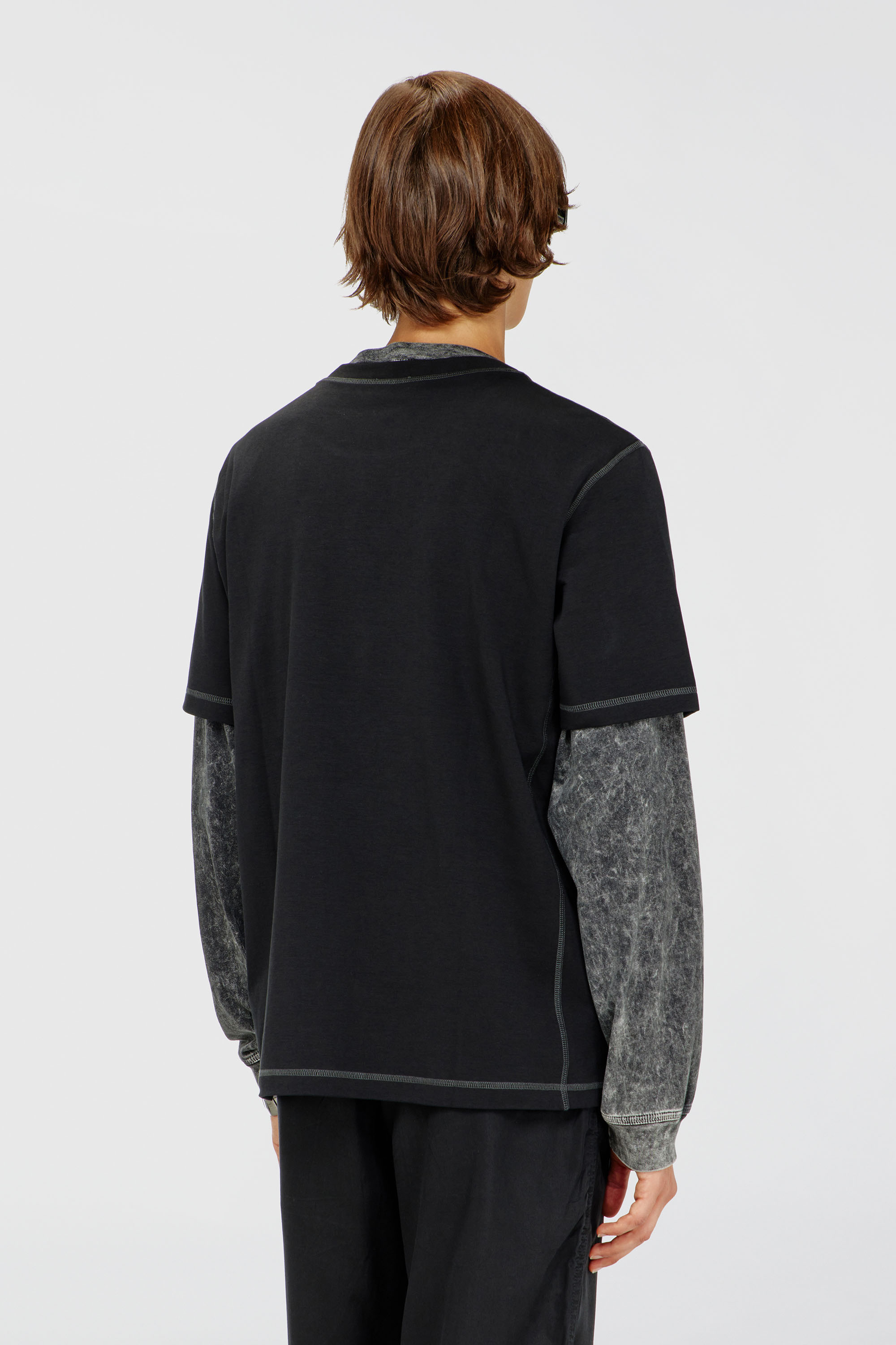 Diesel - T-MADJUST-TR, Man's Regular T-shirt with crew neck and Oval D in Black - 4