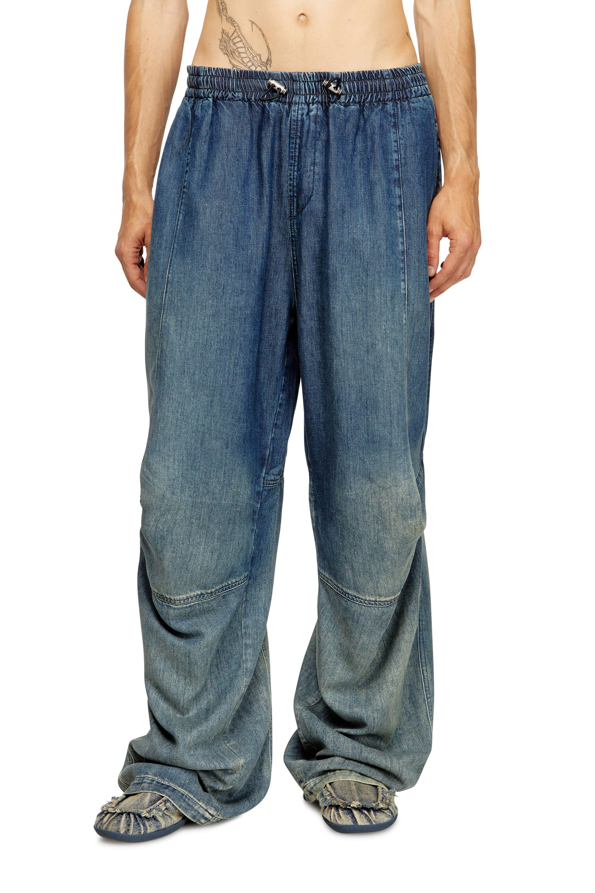 Diesel - Man's Relaxed Jeans D-Pari 068TC, Dark Blue - 3