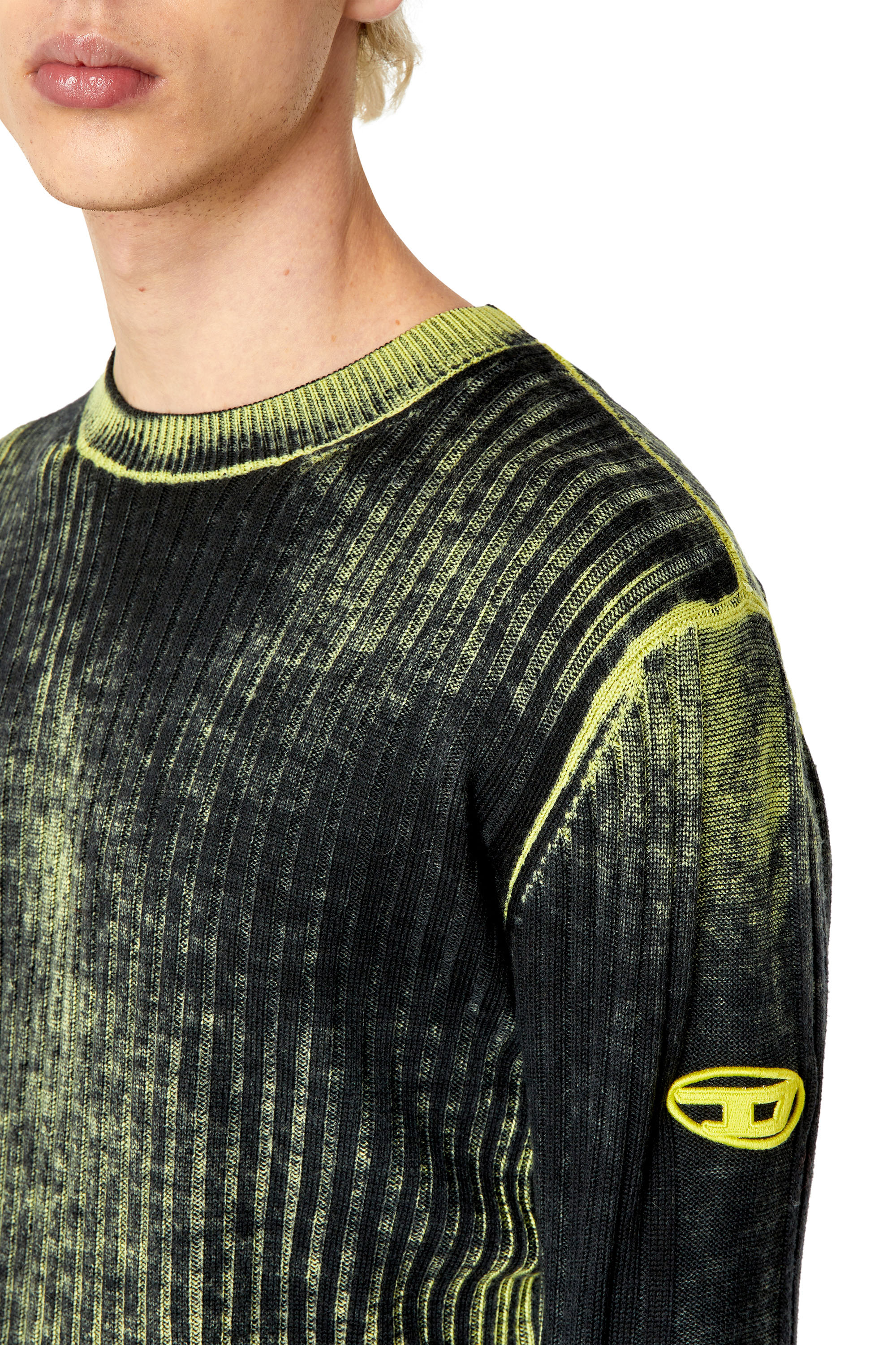 Diesel - K-ANDELERO, Man Printed wool jumper in Green - Image 5