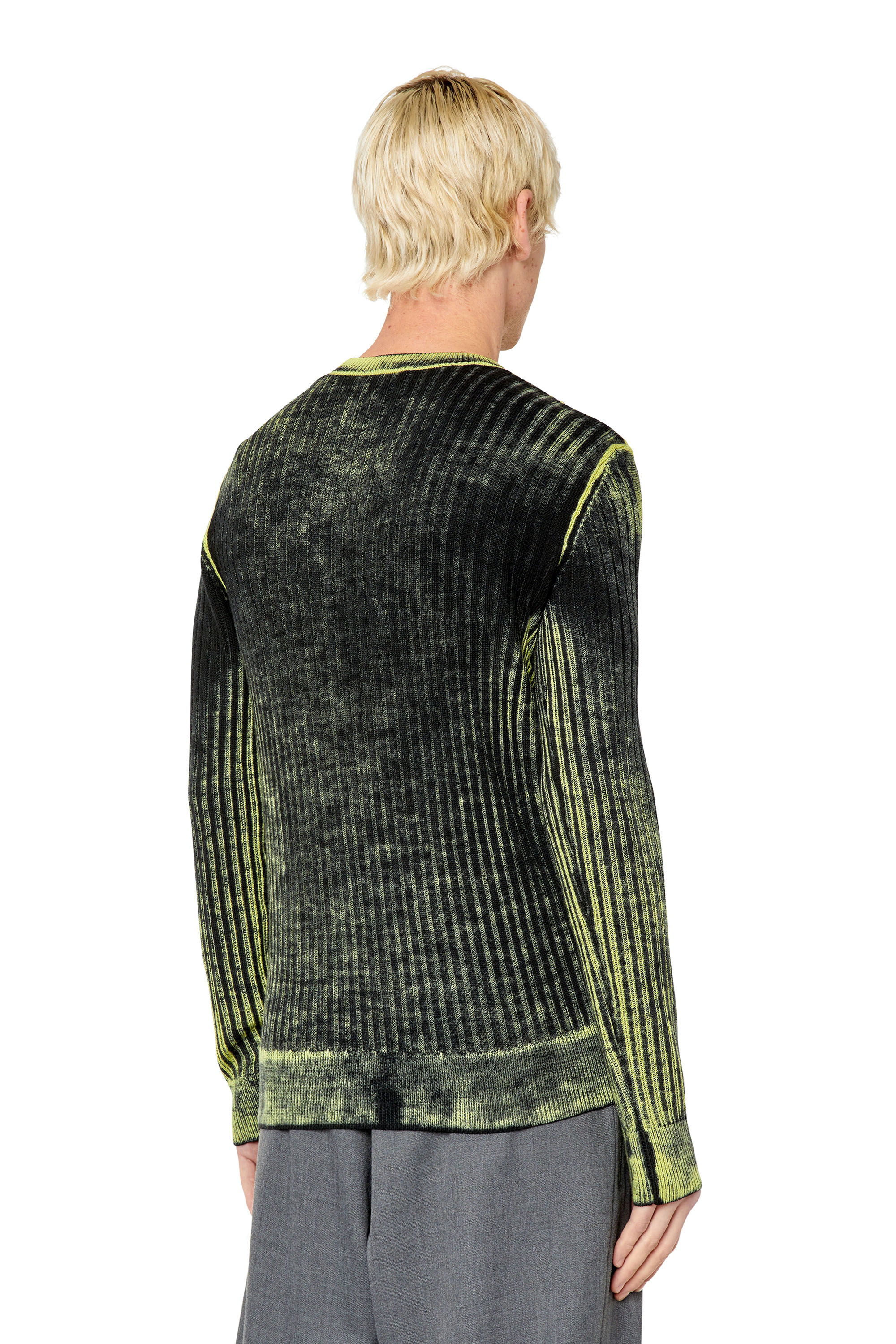 Diesel - K-ANDELERO, Man Printed wool jumper in Green - Image 4
