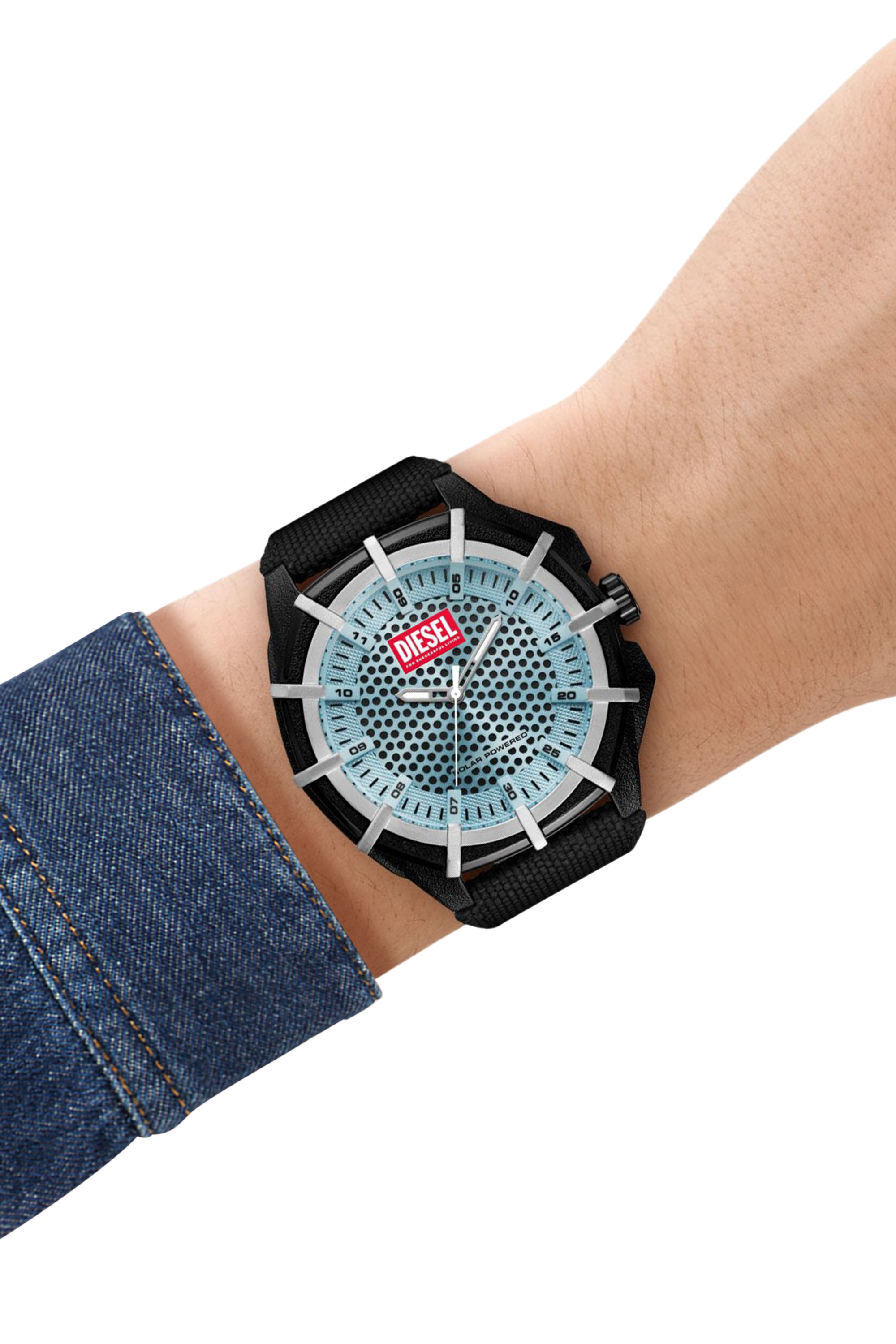 Diesel - DZ4679, Man's Framed solar-powered watch in Black - 4