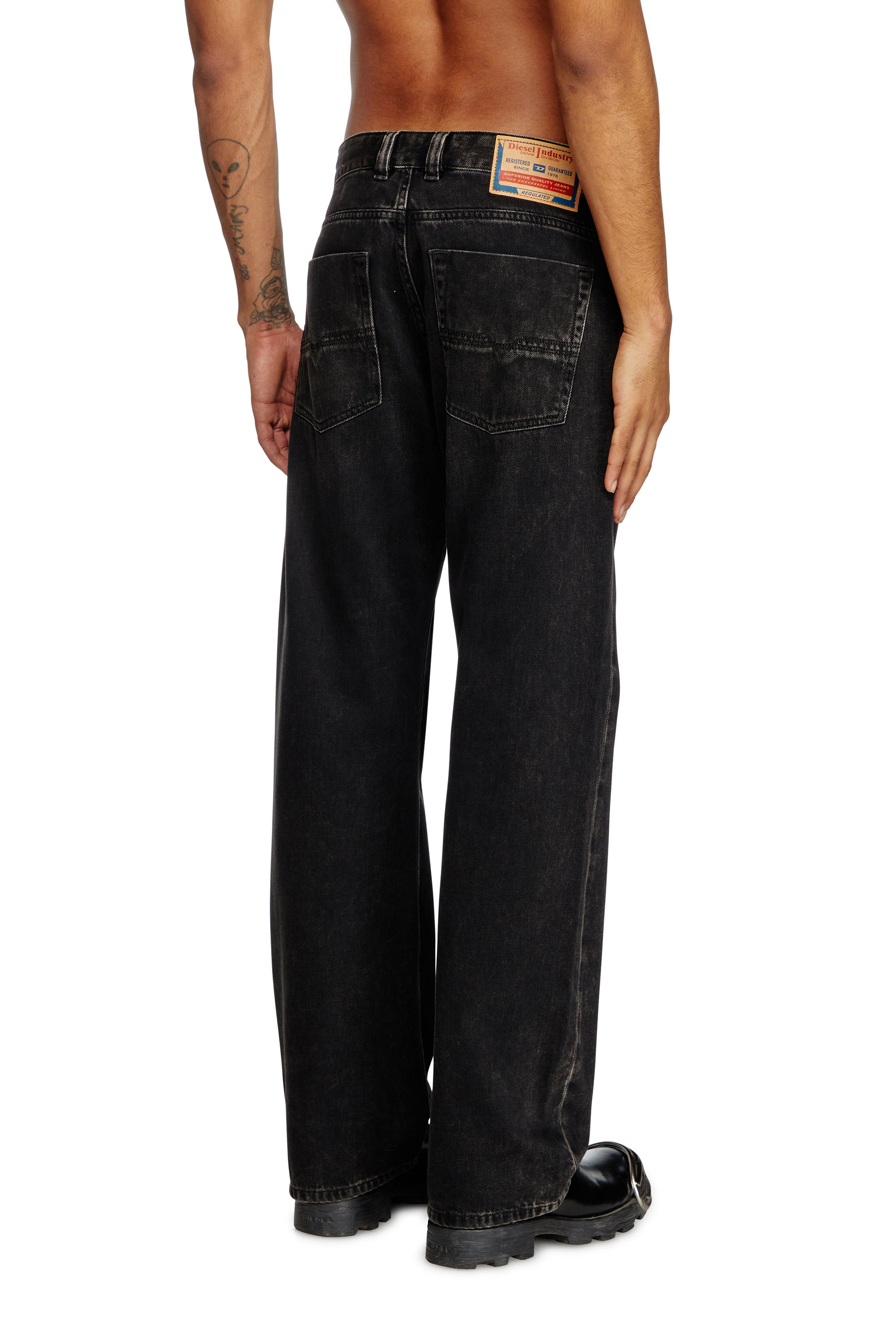 Relaxed Jeans 1980 D-Eeper 09J96, Black/Dark grey Diesel - Man's Relaxed Jeans 1980 D-Eeper 09J96, Black/Dark grey - 4