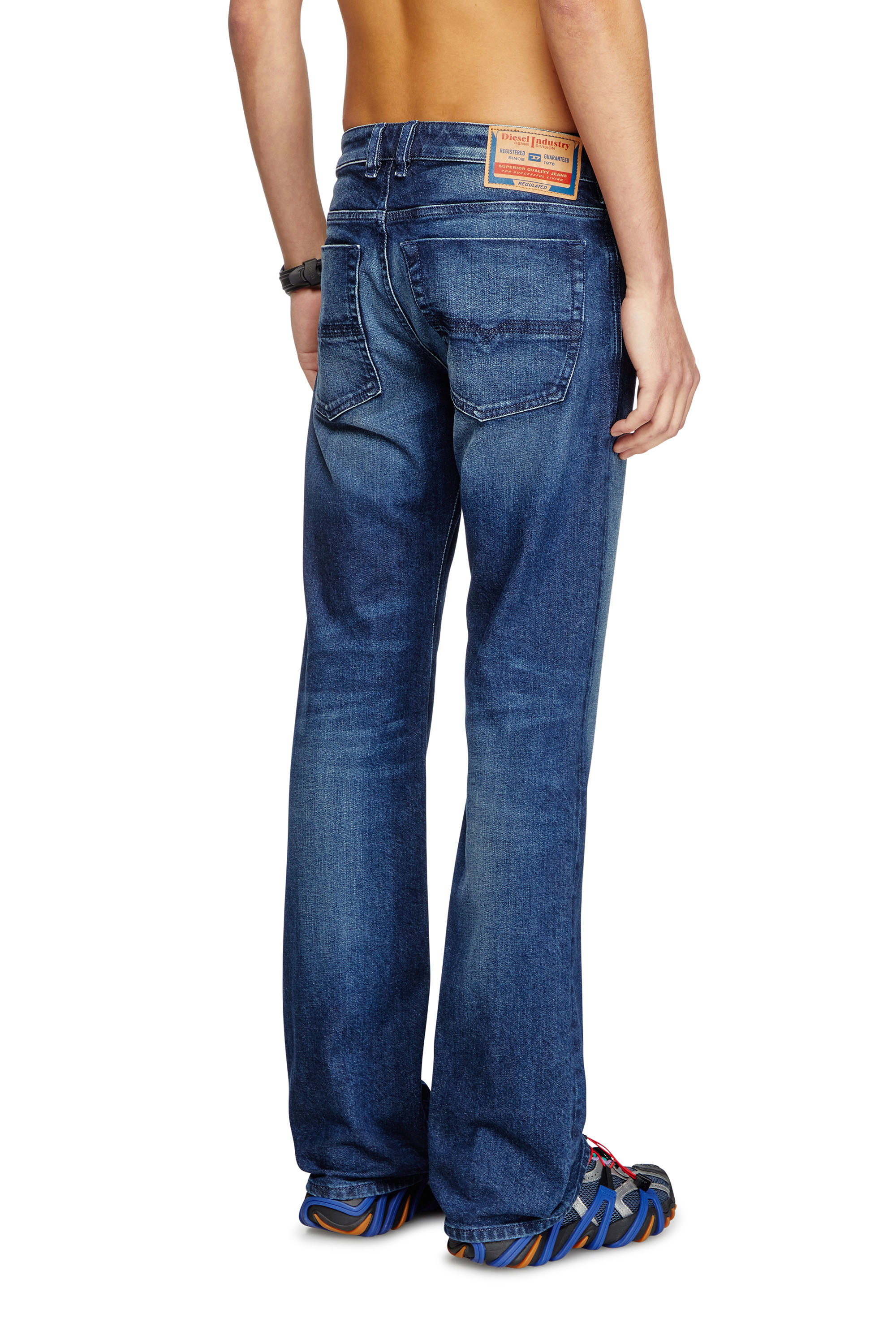 Diesel - Man's Bootcut Jeans 2007 Zatiny 09L51, Dark Blue - 3