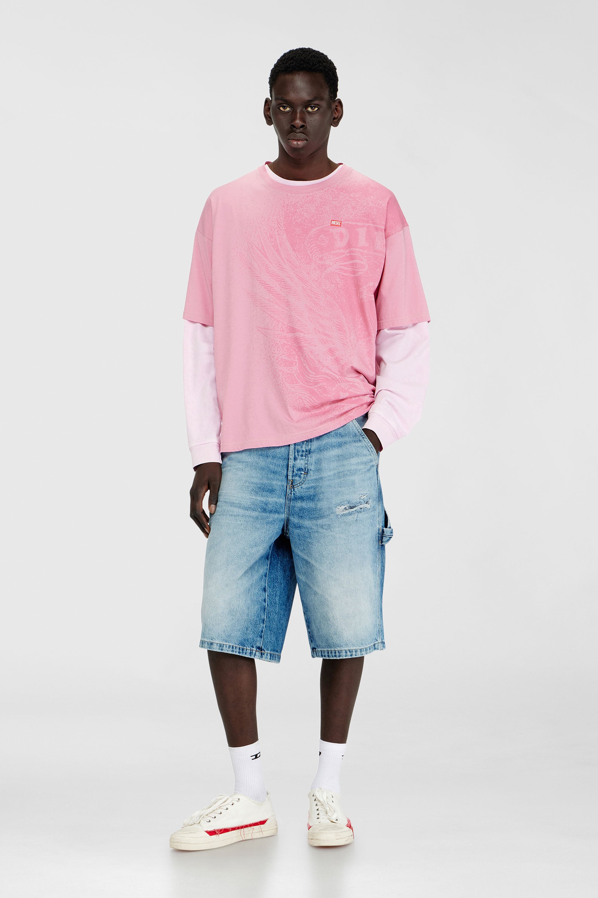 Diesel - D-LIVERY-W-SHORT, Man's Relaxed shorts in fluid denim with abrasions in Light Blue - 2