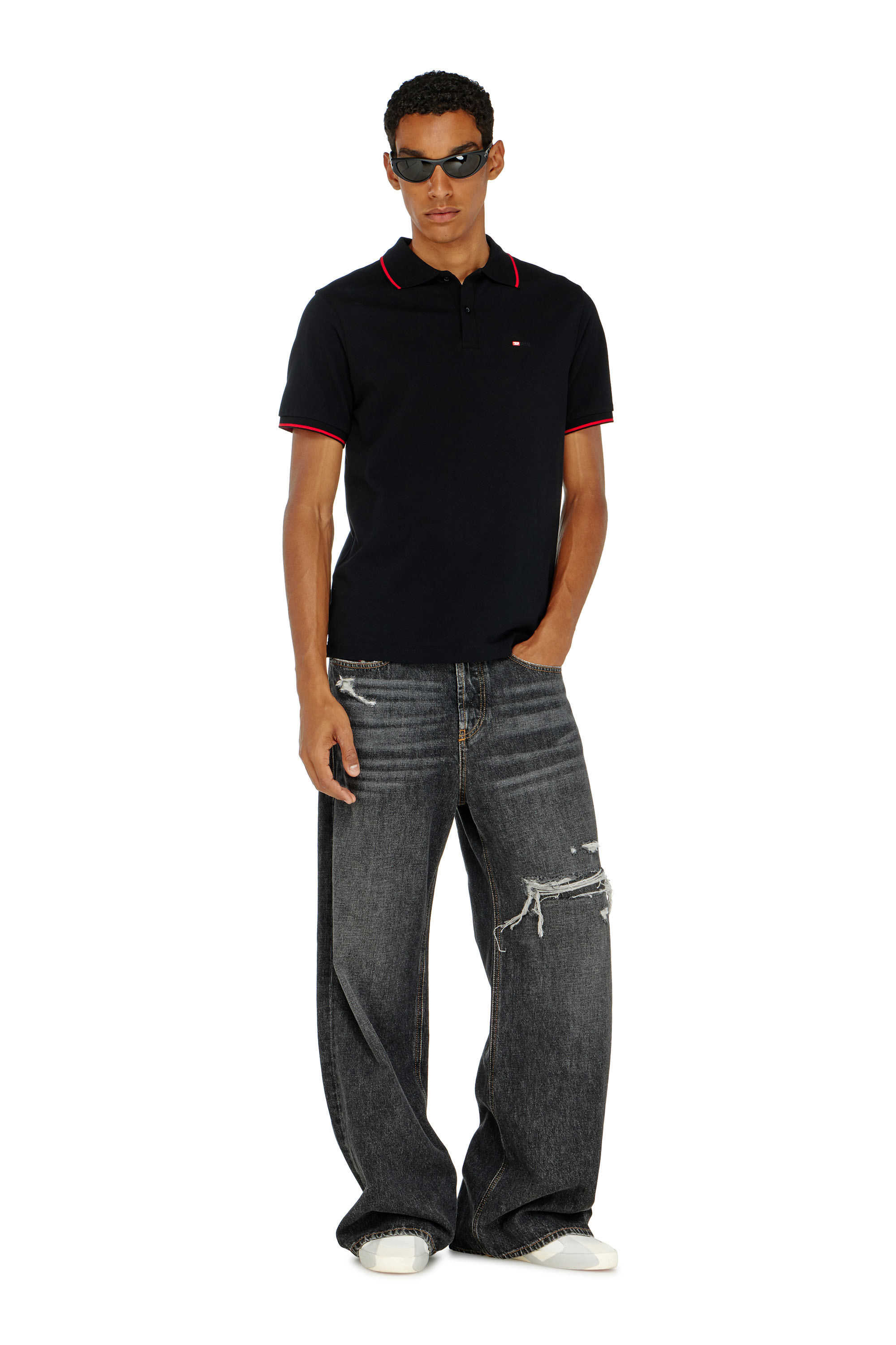 Diesel - T-FERRY-MICRODIV, Man's Polo shirt with micro Diesel embroidery in Black - 1