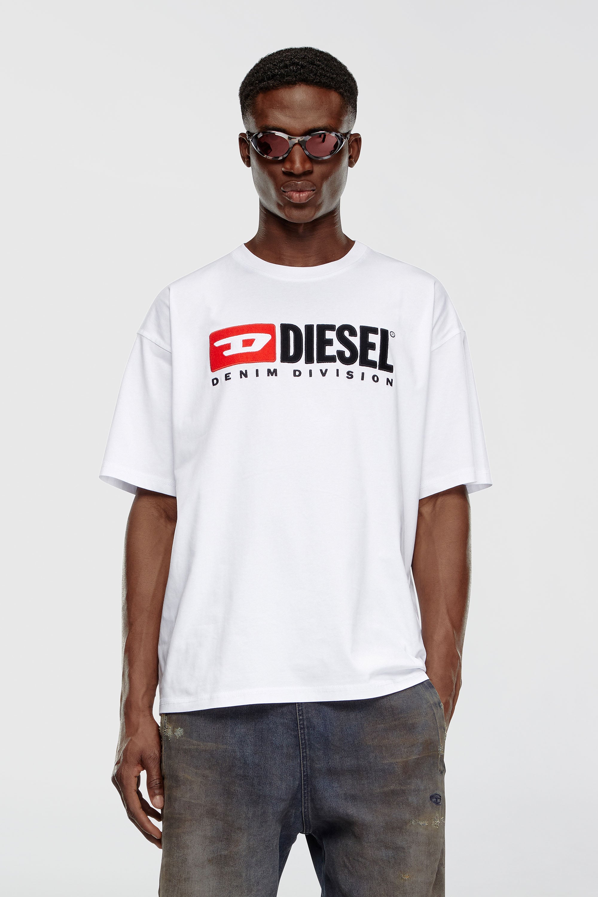 Diesel - T-BOXT-DIV, Man's T-shirt with Diesel patch logo in White - 1