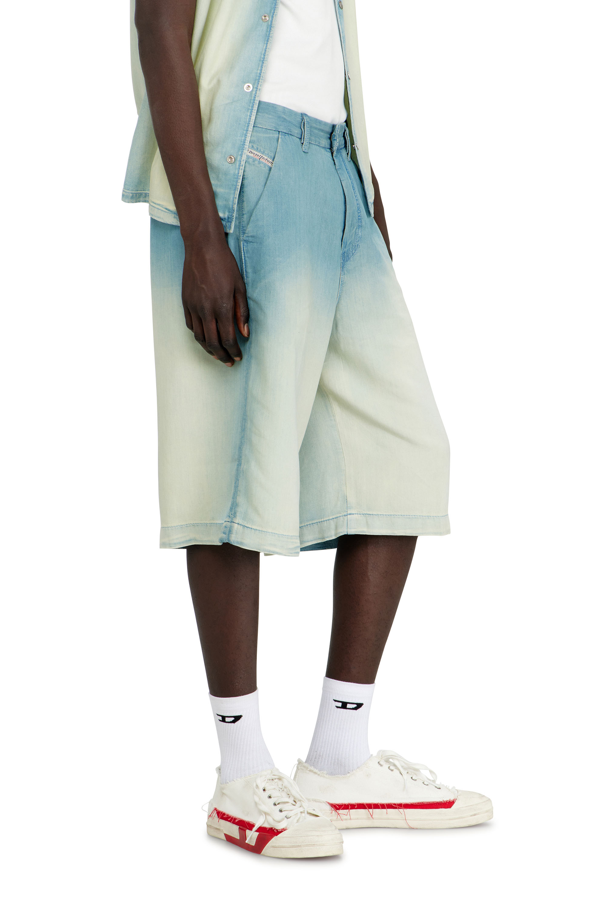 Diesel - D-TYLOR-SHORT-S, Man's Shorts in fluid overdyed denim in null - 4