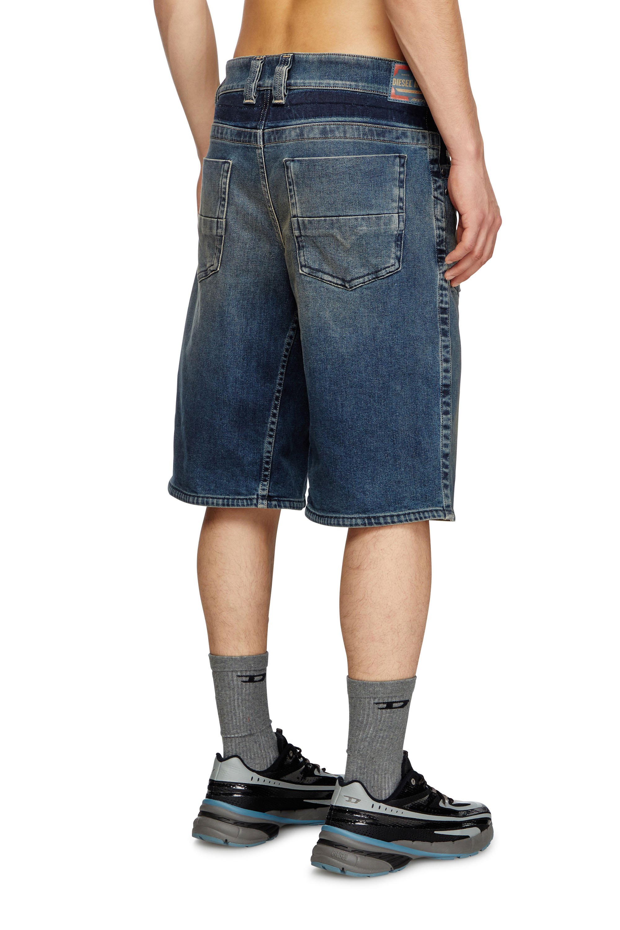 Diesel - D-MACRO-RE SHORT, Man's Bermuda shorts in Rehab denim in Dark Blue - 4