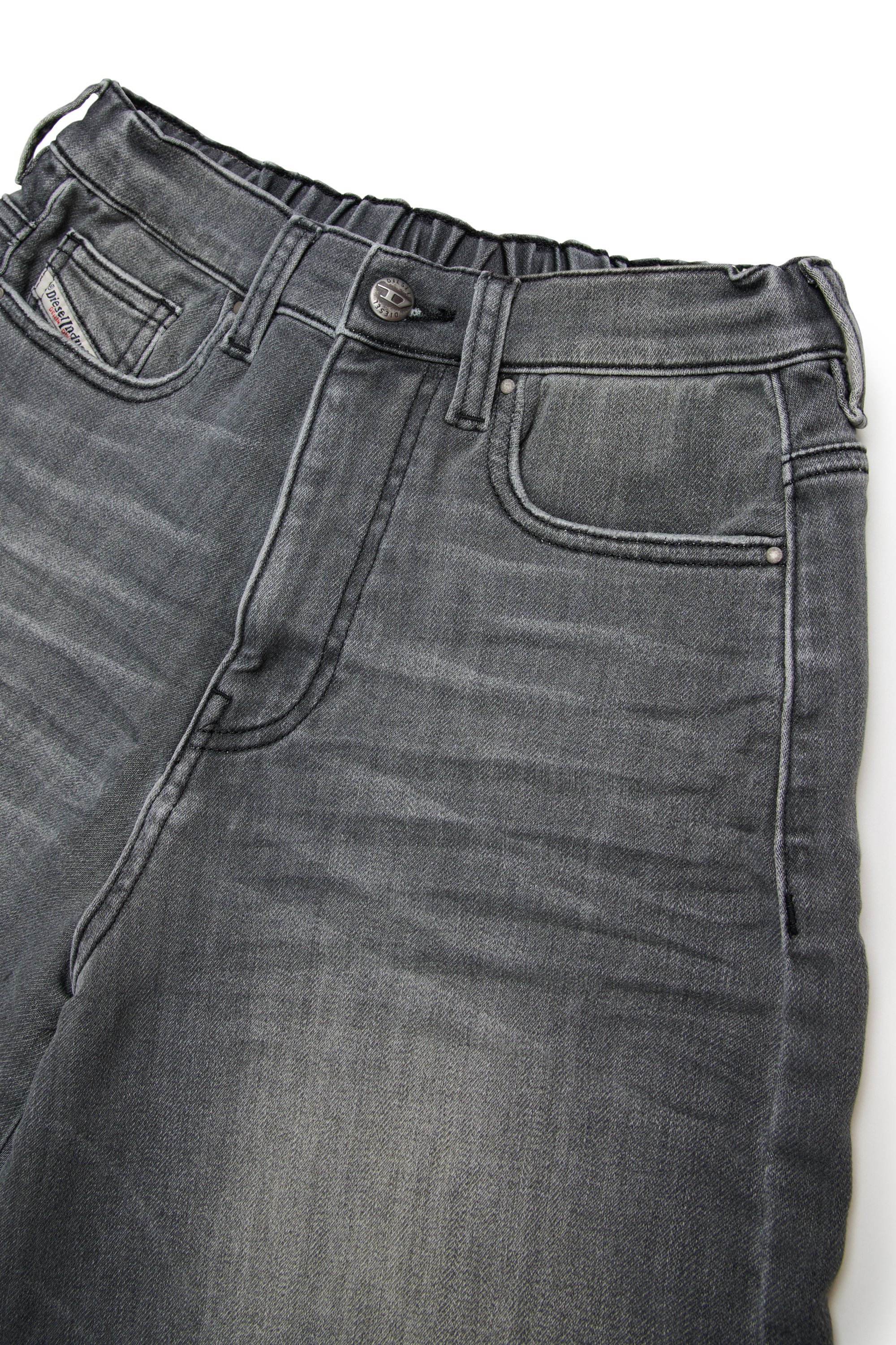 Diesel - PROXI JJJ, Man's JoggJeans shorts with lived-in wash in Black/Dark grey - 3