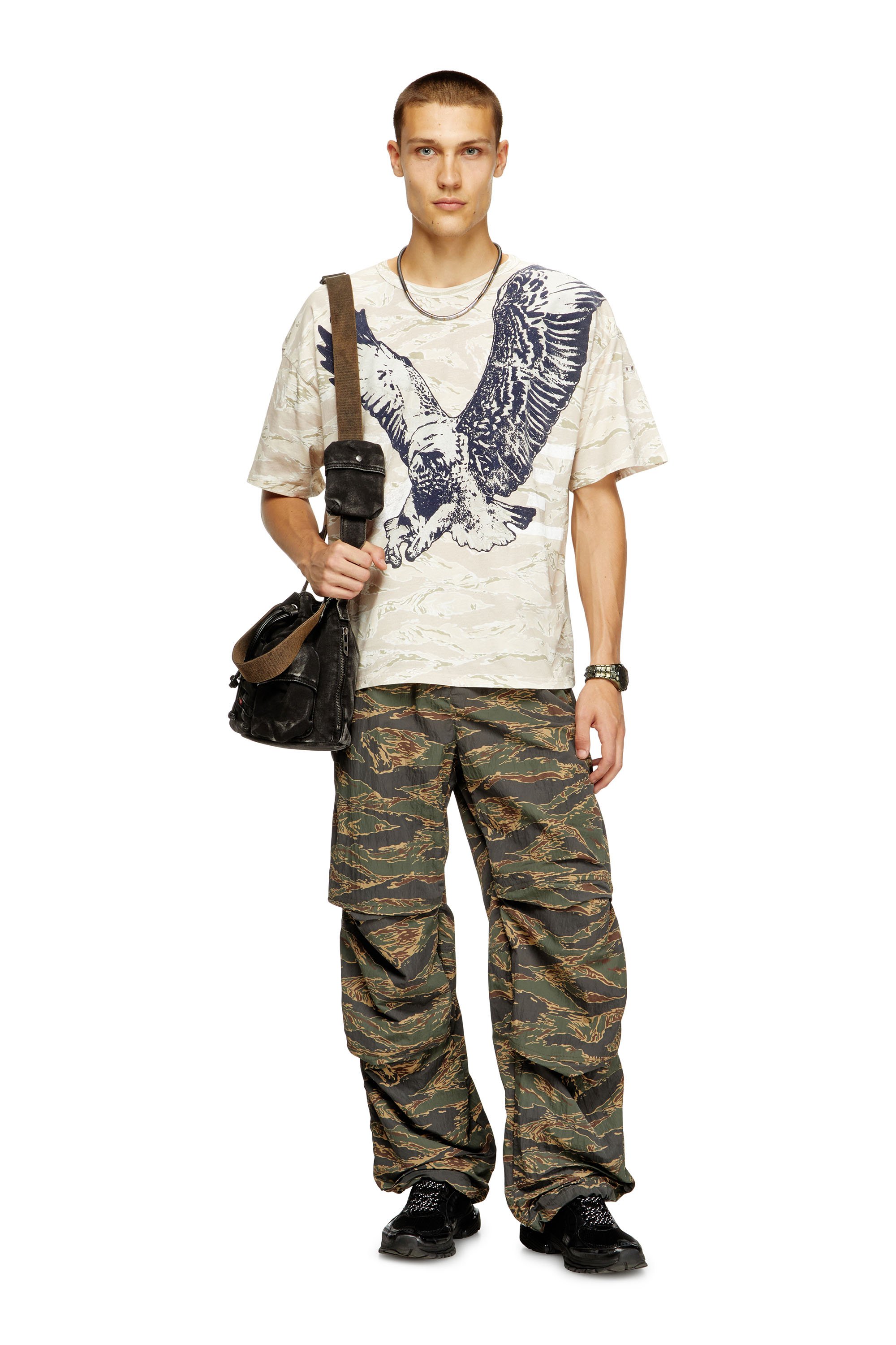 Diesel - T-BOXT-T14, Man's Camo T-shirt with eagle print in Light Brown - 2
